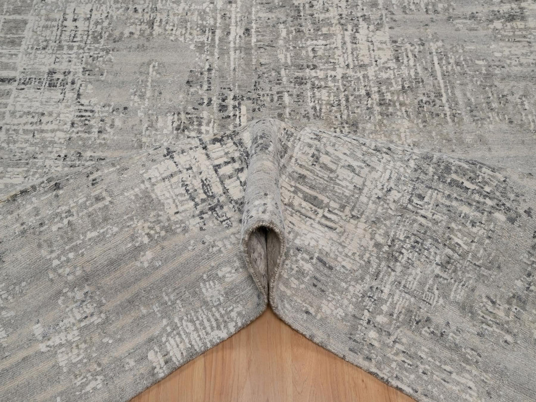 6'1" x 9'0" New Hand Knotted Grey Wool Rectangle Oriental Rug - MOA10291816
