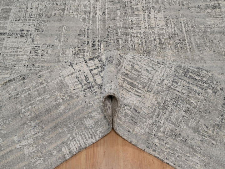 6'1" x 9'0" New Hand Knotted Grey Wool Rectangle Oriental Rug - MOA10291816