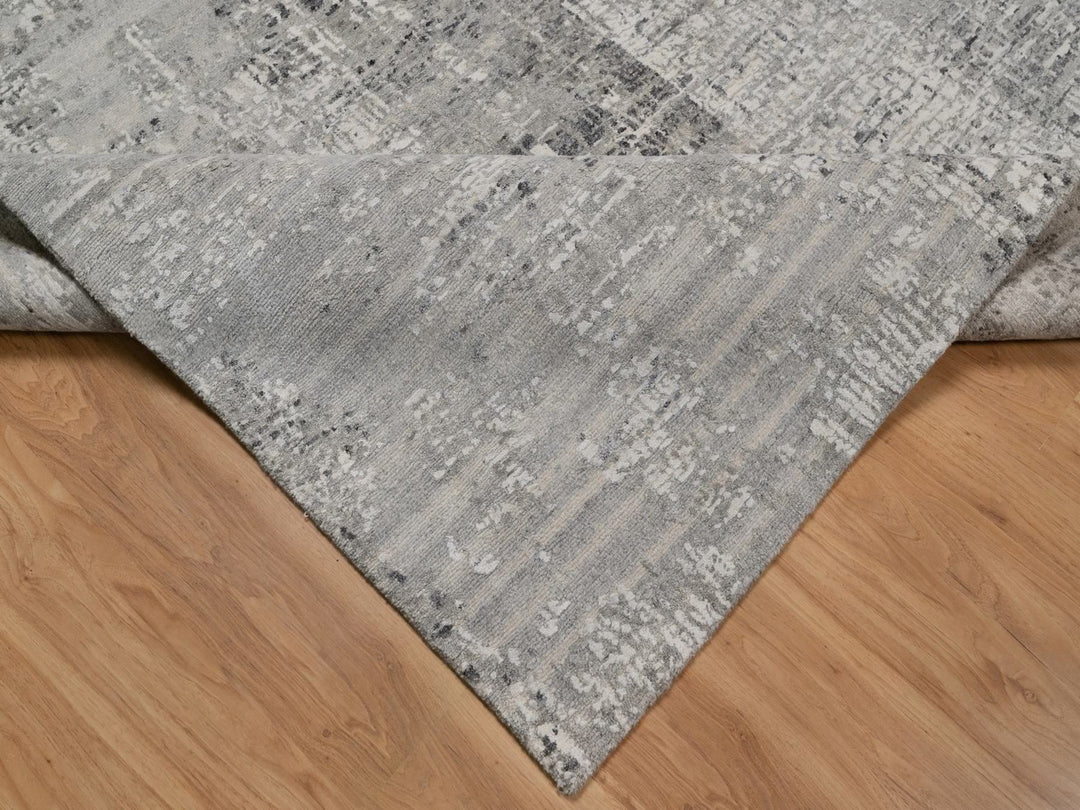 6'1" x 9'0" New Hand Knotted Grey Wool Rectangle Oriental Rug - MOA10291816