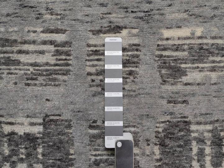 2'6" x 8'0" New Hand Knotted Grey Wool Runner Oriental Rug - MOA10291818