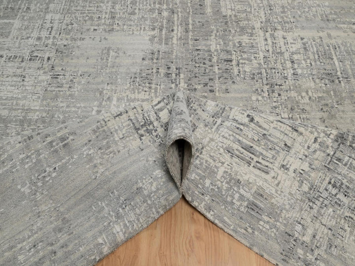 8'11" x 11'11" New Hand Knotted Grey Wool Rectangle Oriental Rug - MOA10291822