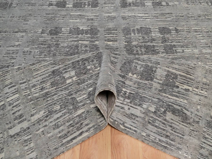 10'0" x 14'1" New Hand Knotted Grey Wool Rectangle Oriental Rug - MOA10291831