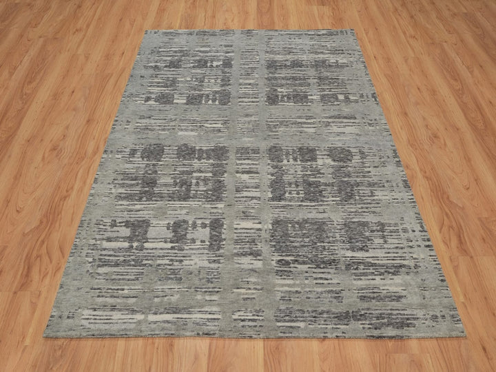 5'0" x 7'0" New Hand Knotted Grey Wool Rectangle Oriental Rug - MOA10291833