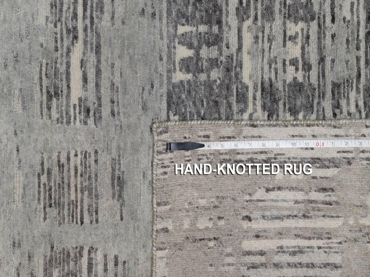 5'0" x 7'0" New Hand Knotted Grey Wool Rectangle Oriental Rug - MOA10291833