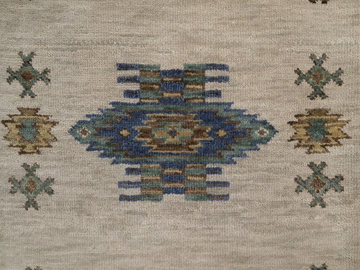2'6" x 10'0" New Hand Knotted Beige Wool Runner Oriental Rug - MOA10291838