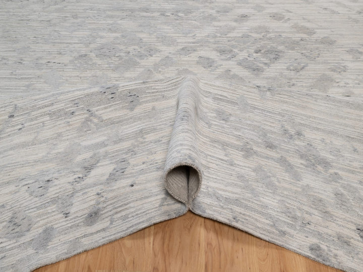 11'11" x 15'3" New Hand Knotted Grey Wool Rectangle Oriental Rug - MOA10291856