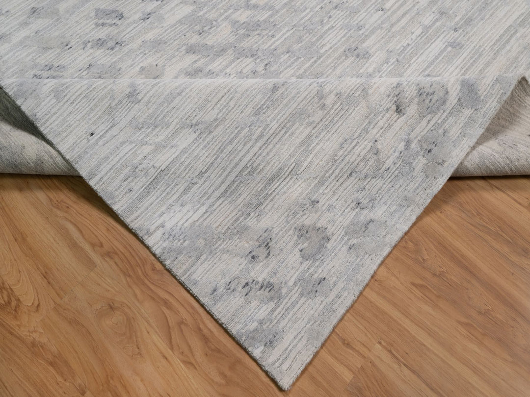 11'11" x 15'3" New Hand Knotted Ivory Wool Rectangle Oriental Rug - MOA10291856