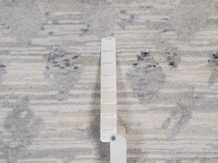 11'11" x 15'3" New Hand Knotted Grey Wool Rectangle Oriental Rug - MOA10291856