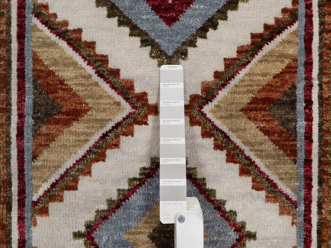 2'1" x 3'1" New Hand Knotted Grey Wool Rectangle Oriental Rug - MOA10291864