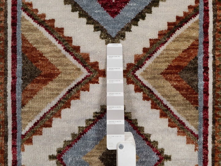 2'1" x 3'1" New Hand Knotted Grey Wool Rectangle Oriental Rug - MOA10291864