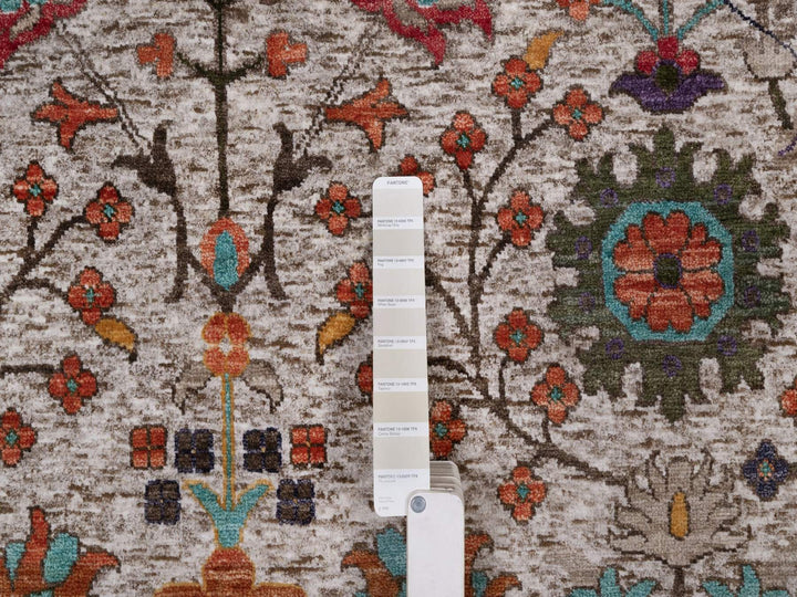 7'10" x 7'10" New Hand Knotted Ivory Wool & Silk Round Oriental Rug - MOA10291919