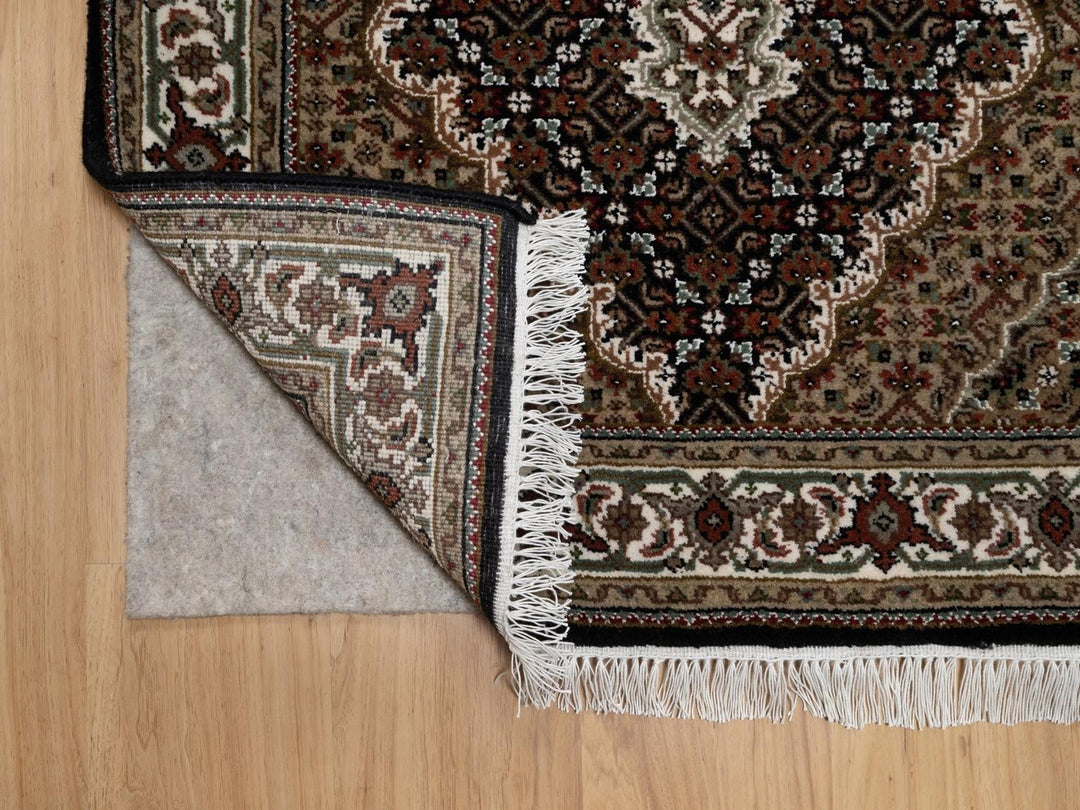 3'2" x 5'4" New Hand Knotted Black Wool Rectangle Oriental Rug - MOA10291965