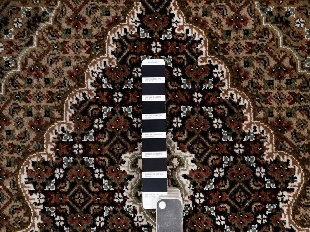 3'2" x 5'4" New Hand Knotted Black Wool Rectangle Oriental Rug - MOA10291965