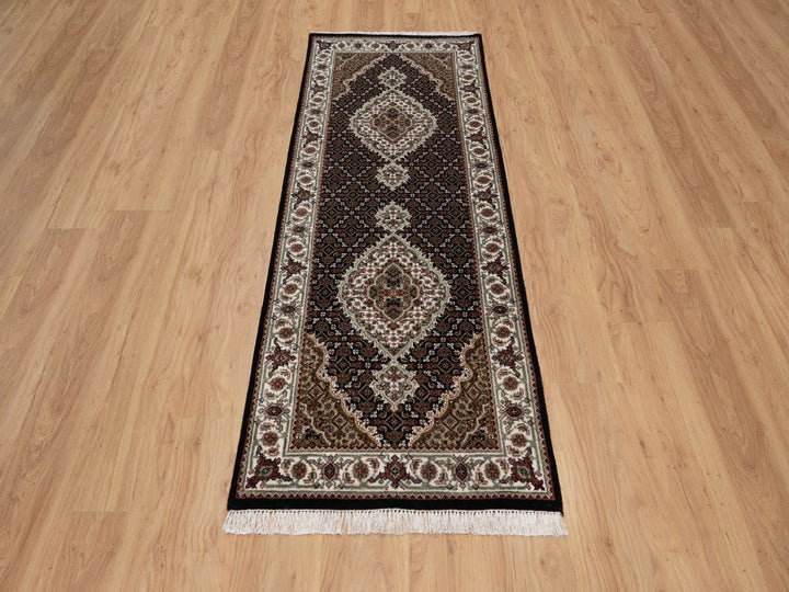 2'7" x 6'9" New Hand Knotted Black Wool Runner Oriental Rug - MOA10291967