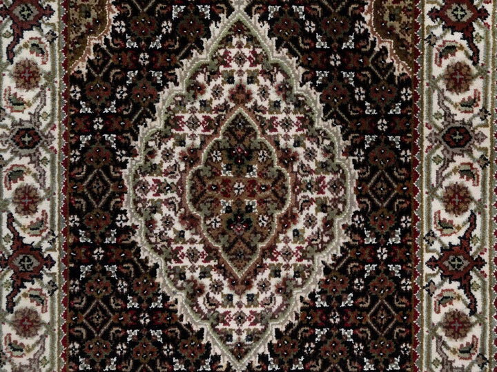 2'7" x 6'9" New Hand Knotted Black Wool Runner Oriental Rug - MOA10291967