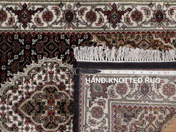 2'7" x 6'9" New Hand Knotted Black Wool Runner Oriental Rug - MOA10291967