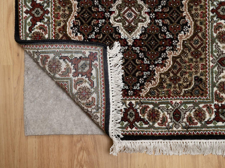 2'5" x 4'8" New Hand Knotted Black Wool Rectangle Oriental Rug - MOA10291968