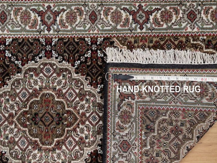 2'5" x 4'8" New Hand Knotted Black Wool Runner Oriental Rug - MOA10291969