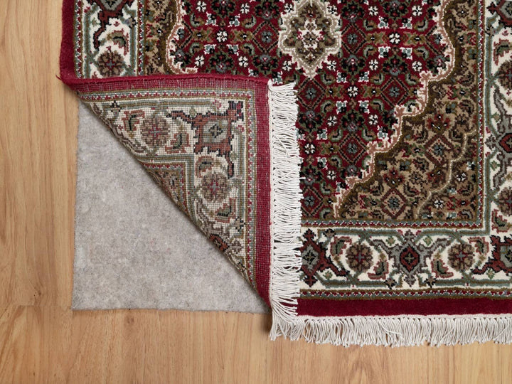 2'8" x 4'3" New Hand Knotted Red Wool Rectangle Oriental Rug - MOA10291973