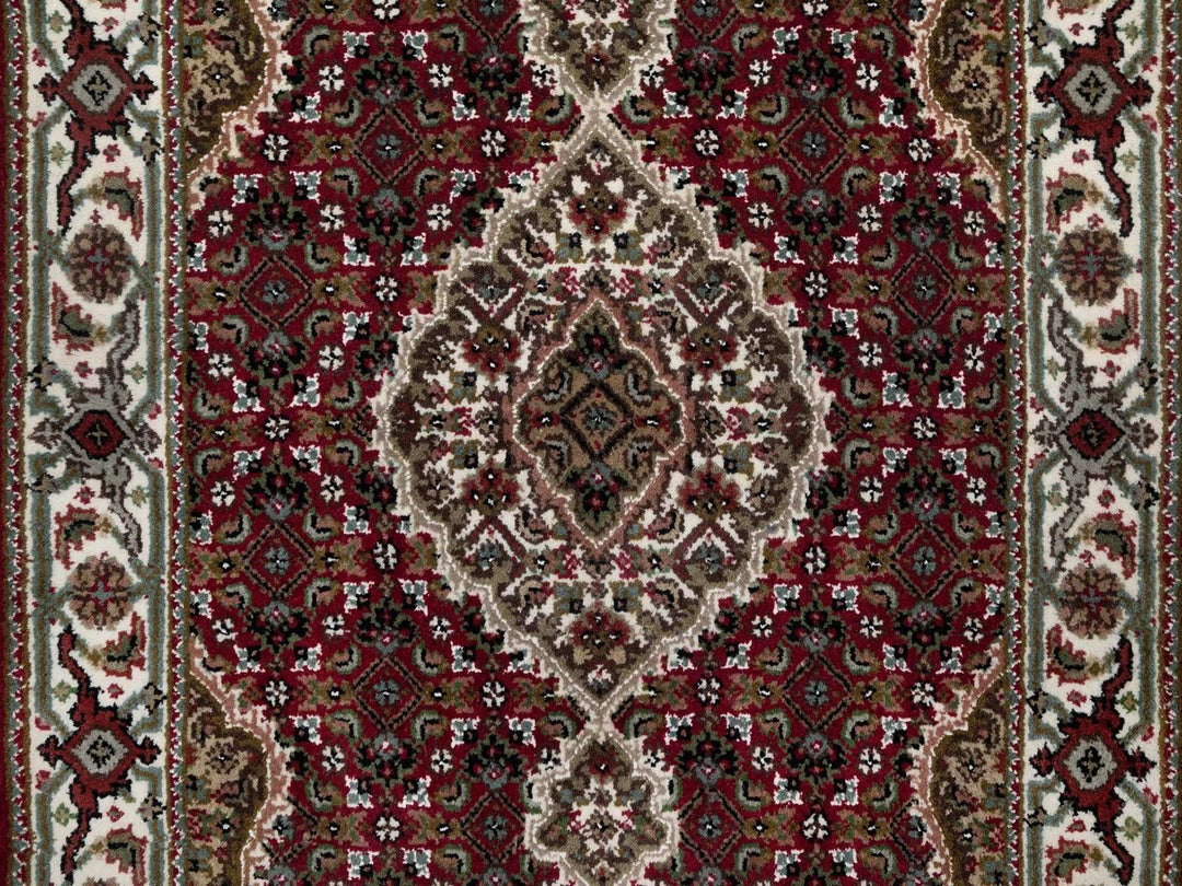 2'8" x 4'3" New Hand Knotted Red Wool Rectangle Oriental Rug - MOA10291973