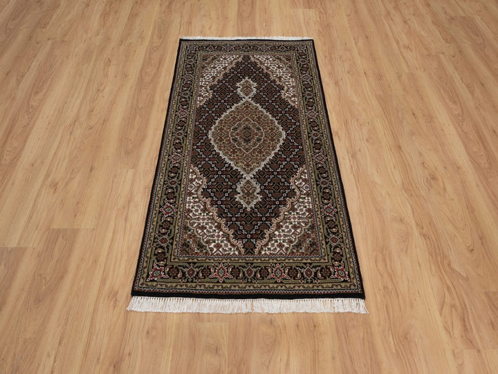 2'11" x 5'4" New Hand Knotted Black Wool Rectangle Oriental Rug - MOA10291974