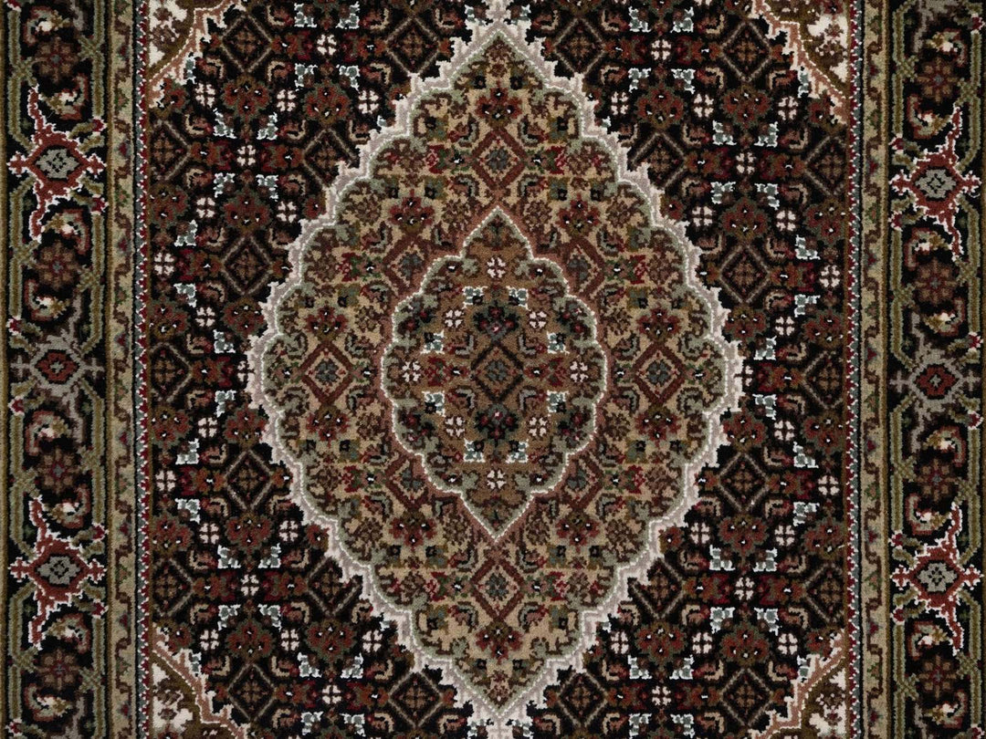 2'11" x 5'4" New Hand Knotted Black Wool Rectangle Oriental Rug - MOA10291974