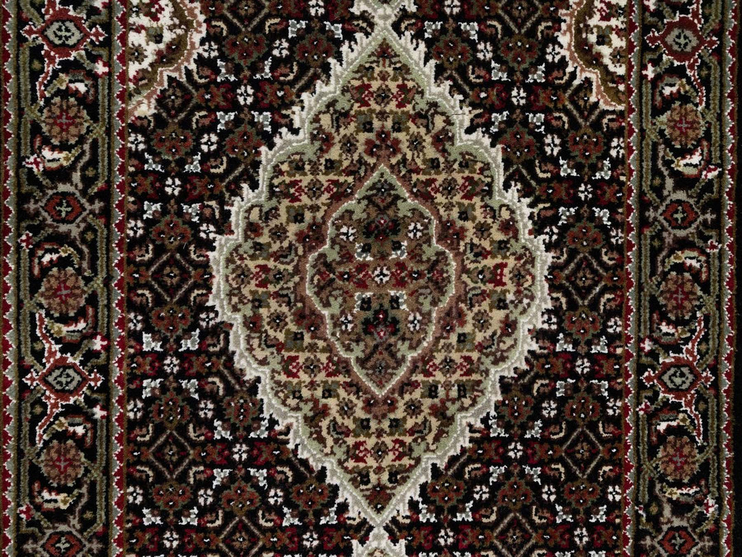 2'7" x 6'9" New Hand Knotted Black Wool Runner Oriental Rug - MOA10291976