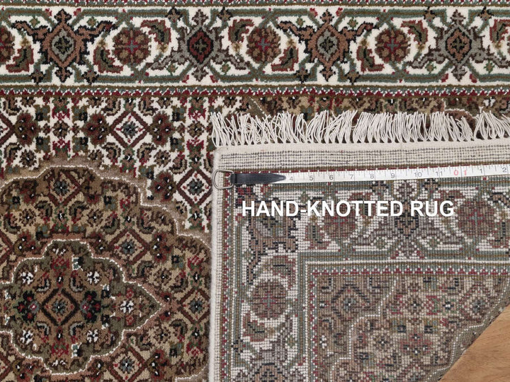 2'7" x 21'2" New Hand Knotted Ivory Wool Runner Oriental Rug - MOA10291980