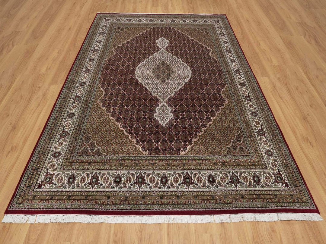 7'9" x 10'0" New Hand Knotted Red Wool Rectangle Oriental Rug - MOA10291987