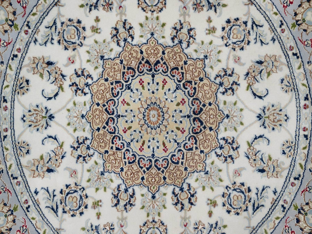 5'1" x 5'2" New Hand Knotted Ivory Wool & Silk Round Oriental Rug - MOA10292012