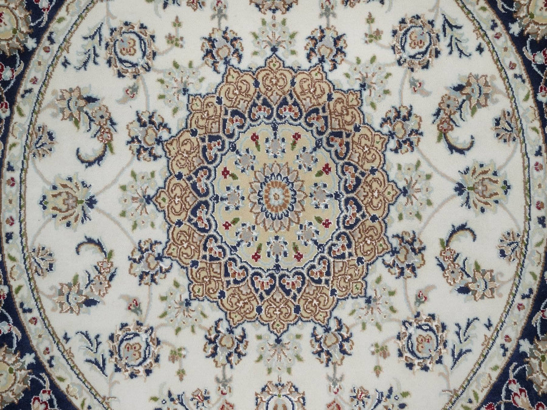 5'1" x 5'2" New Hand Knotted Ivory Wool & Silk Round Oriental Rug - MOA10292026