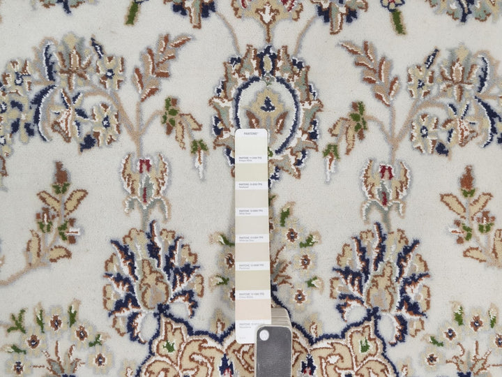 7'4" x 7'5" New Hand Knotted Ivory Wool & Silk Round Oriental Rug - MOA10292027