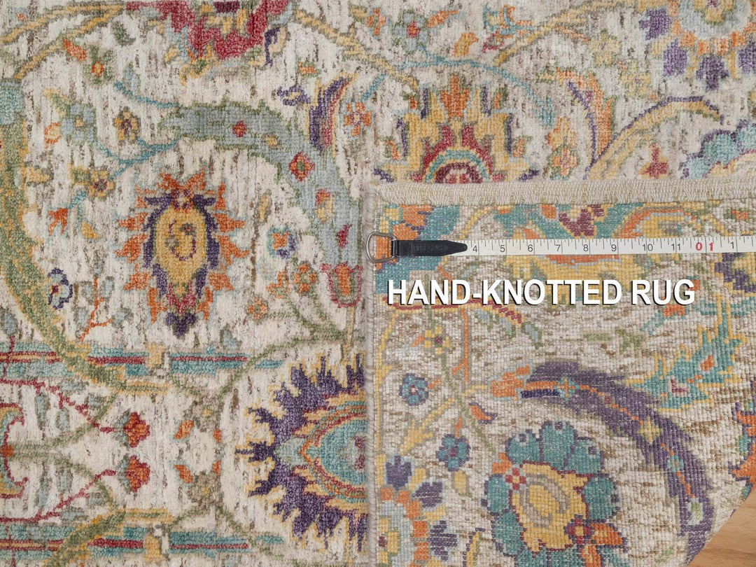 2'6" x 8'2" New Hand Knotted Ivory Wool & Silk Runner Oriental Rug - MOA10292070