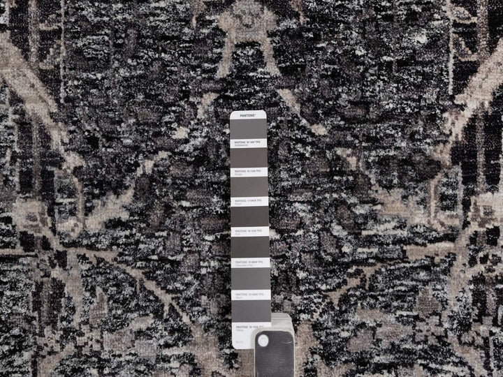 5'11" x 5'11" New Hand Knotted Black Wool & Silk Round Oriental Rug - MOA10292077