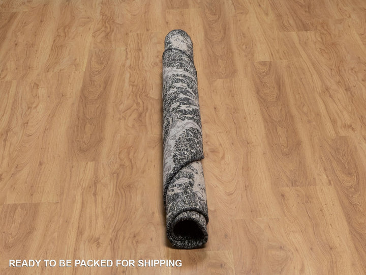 5'11" x 5'11" New Hand Knotted Black Wool & Silk Round Oriental Rug - MOA10292077