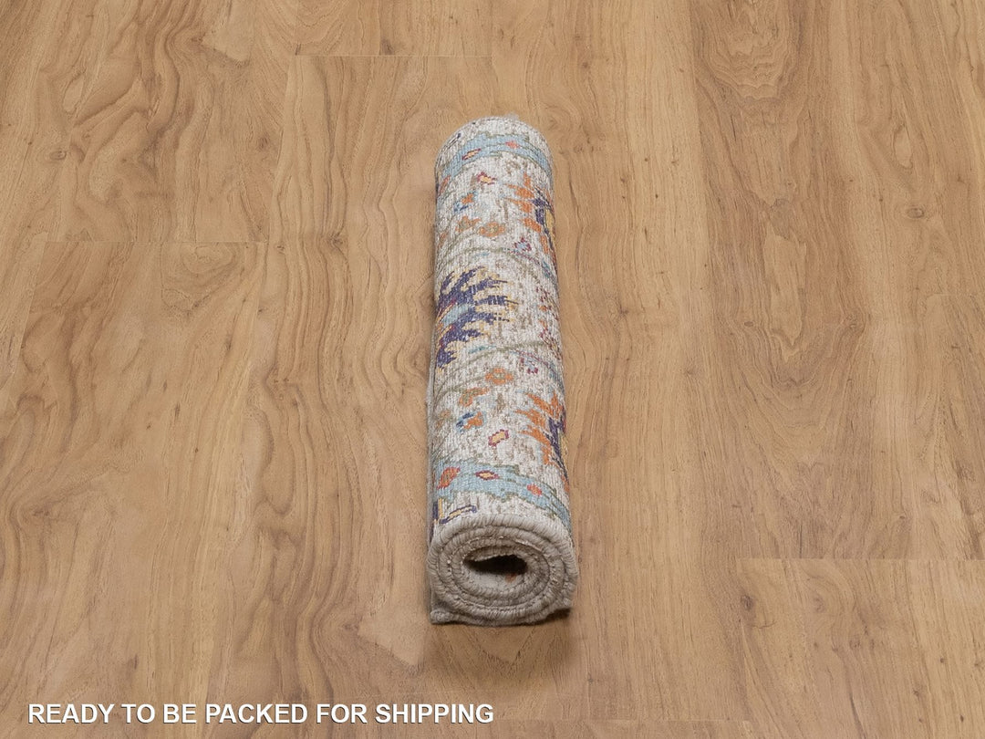 2'2" x 3'0" New Hand Knotted Ivory Wool & Silk Rectangle Oriental Rug - MOA10292085