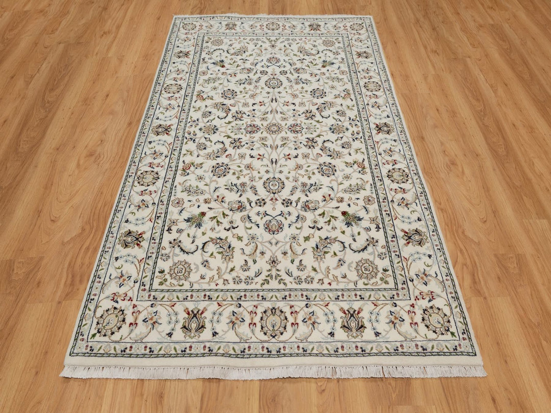 4'10" x 8'0" New Hand Knotted Ivory Wool & Silk Rectangle Oriental Rug - MOA10292095