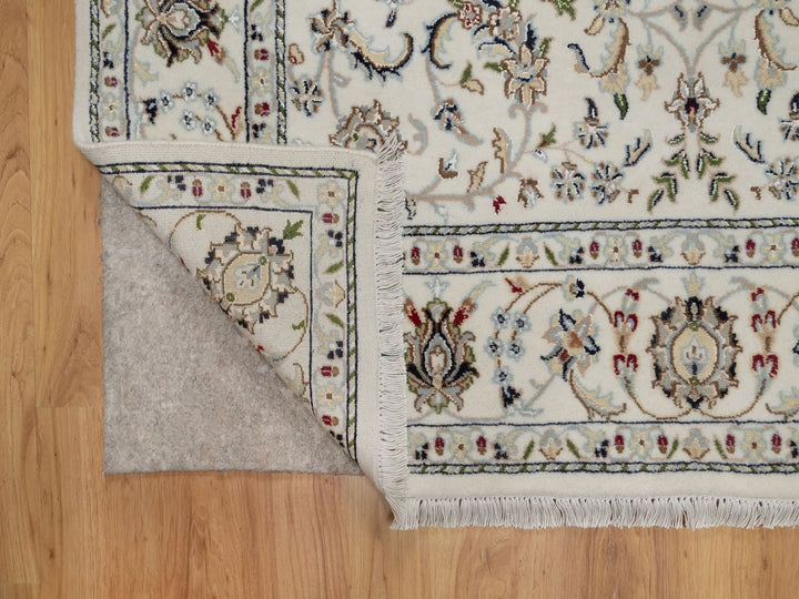 4'10" x 8'0" New Hand Knotted Ivory Wool & Silk Rectangle Oriental Rug - MOA10292095