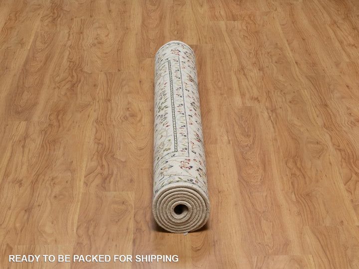 4'10" x 8'0" New Hand Knotted Ivory Wool & Silk Rectangle Oriental Rug - MOA10292095