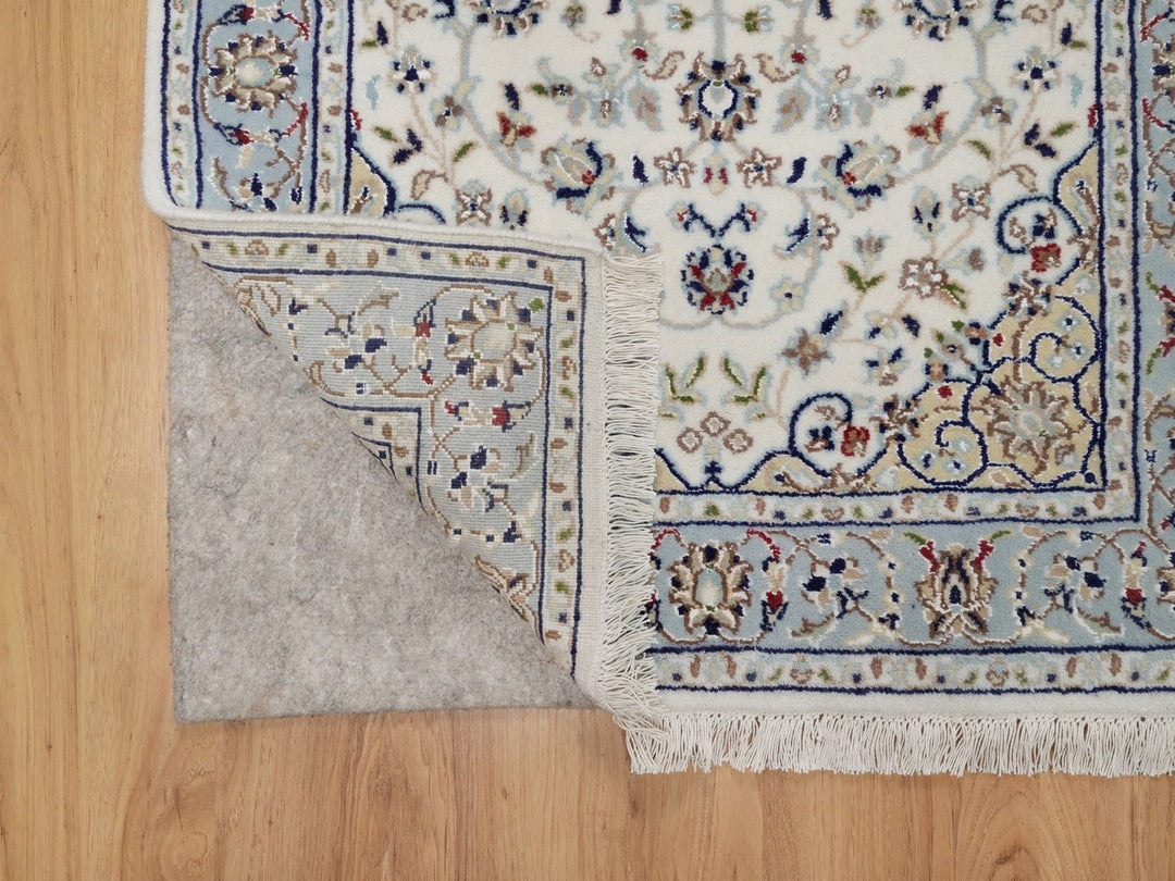 2'8" x 6'5" New Hand Knotted Ivory Wool & Silk Runner Oriental Rug - MOA10292096