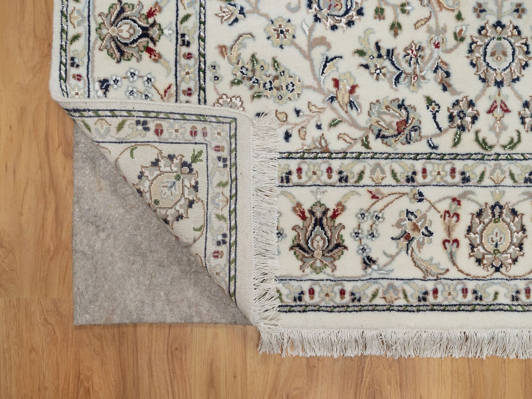 5'1" x 5'2" New Hand Knotted Ivory Wool & Silk Square Oriental Rug - MOA10292098