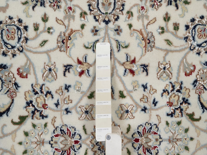 5'1" x 5'2" New Hand Knotted Ivory Wool & Silk Square Oriental Rug - MOA10292098