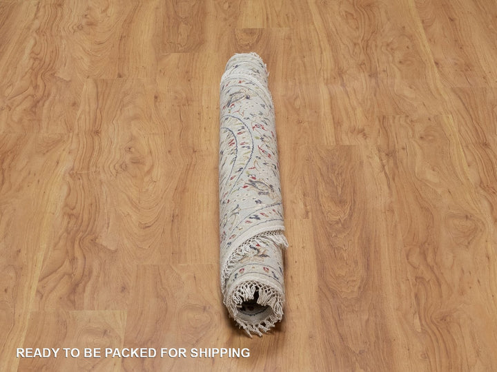 4'1" x 4'2" New Hand Knotted Ivory Wool & Silk Round Oriental Rug - MOA10292118