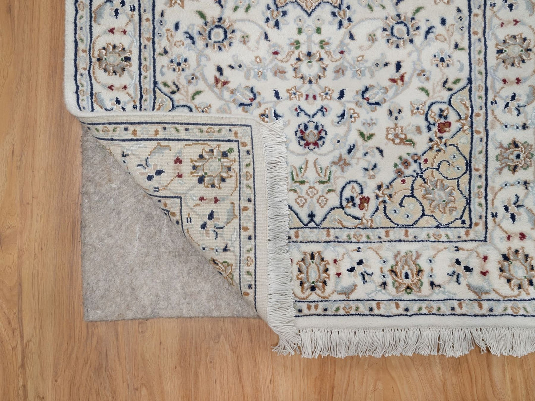 2'8" x 6'2" New Hand Knotted Ivory Wool & Silk Runner Oriental Rug - MOA10292122