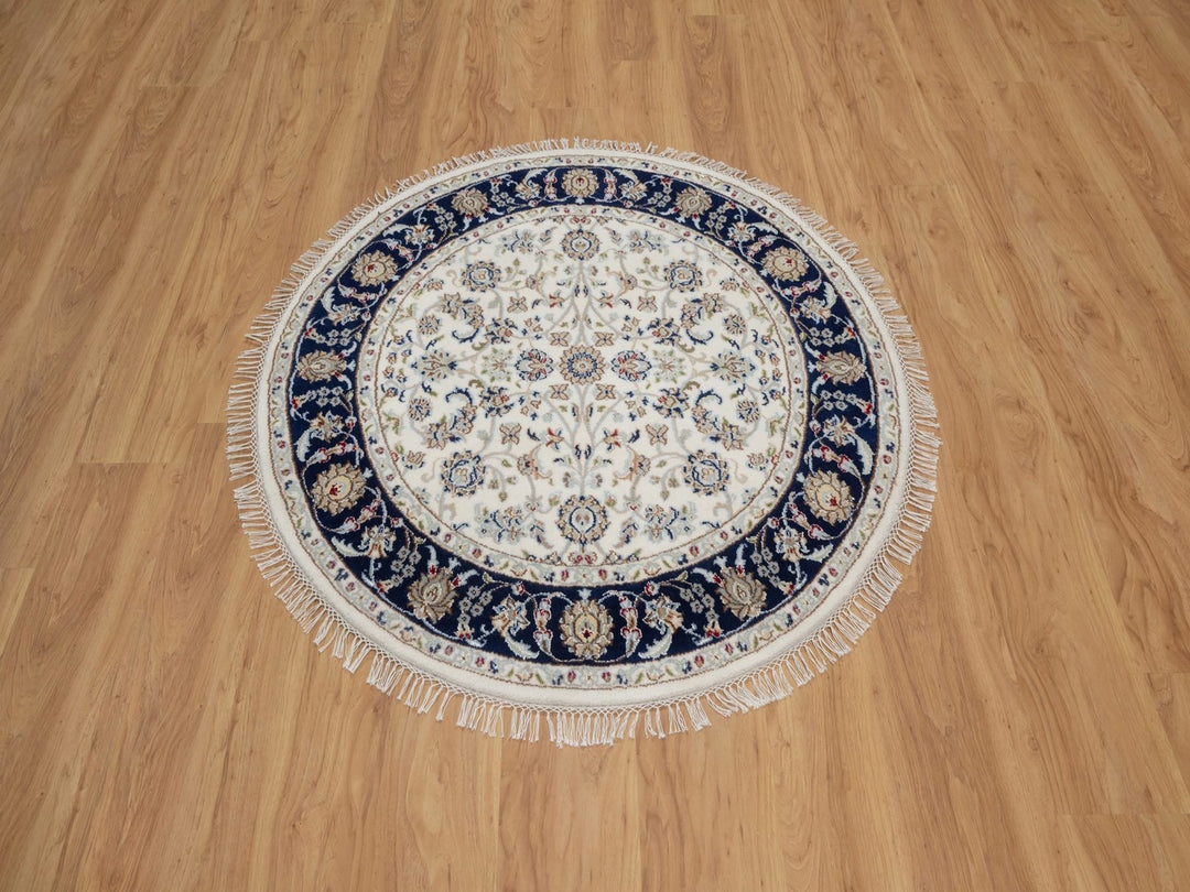 4'0" x 4'1" New Hand Knotted Ivory Wool & Silk Round Oriental Rug - MOA10292126