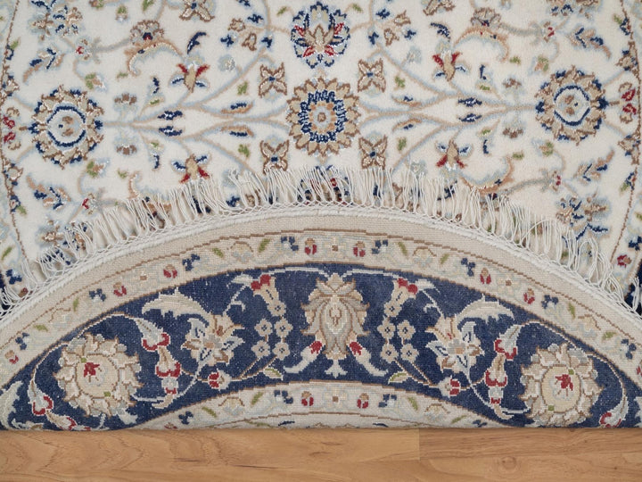 4'1" x 4'1" New Hand Knotted Ivory Wool & Silk Round Oriental Rug - MOA10292127