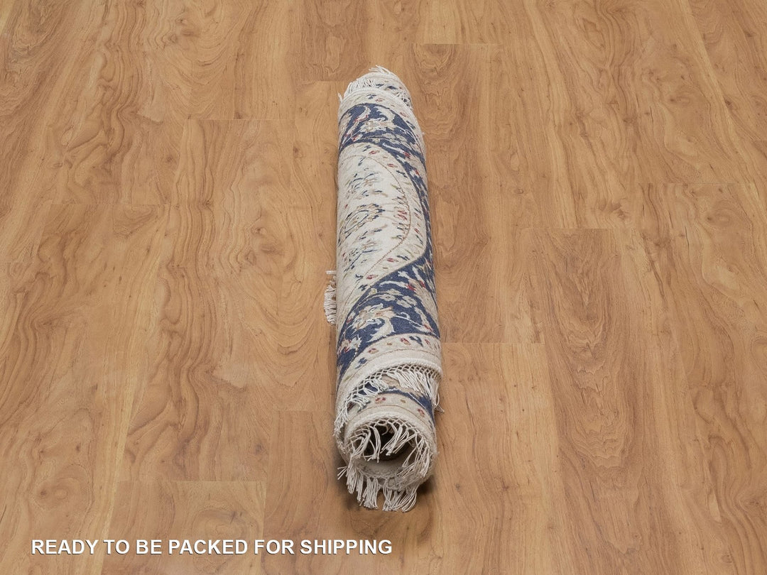 4'1" x 4'1" New Hand Knotted Ivory Wool & Silk Round Oriental Rug - MOA10292127