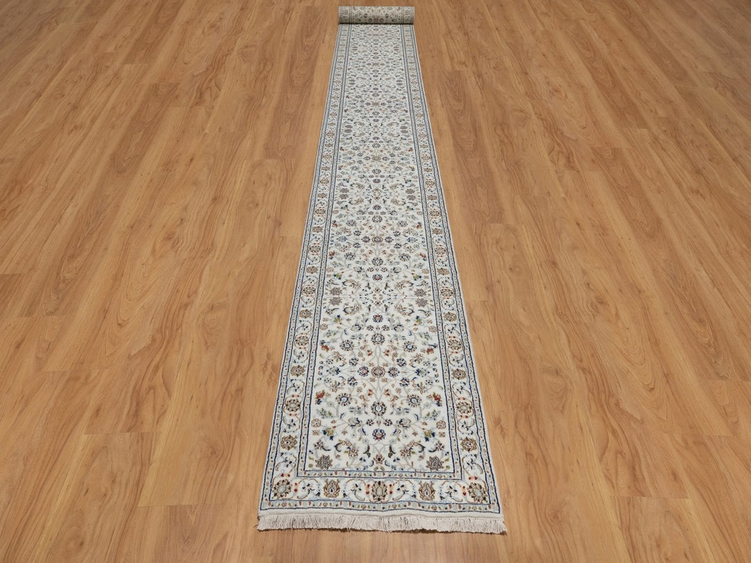 2'6" x 21'5" New Hand Knotted Ivory Wool & Silk Runner Oriental Rug - MOA10292129