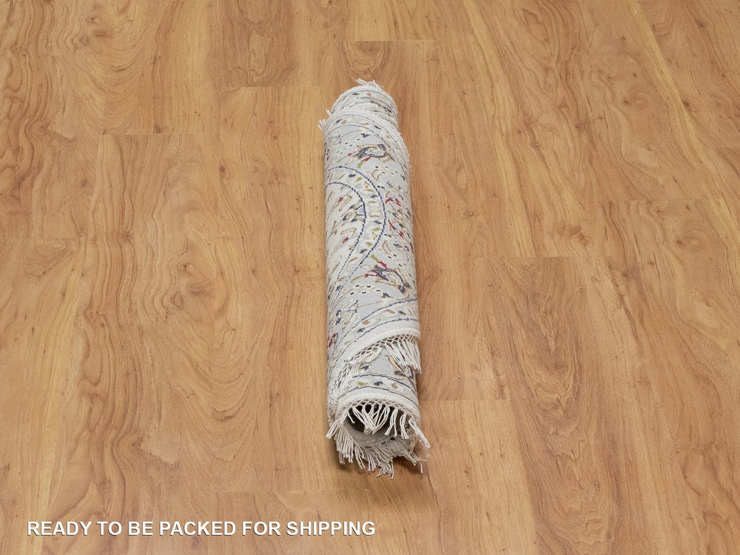 3'3" x 3'3" New Hand Knotted Ivory Wool & Silk Round Oriental Rug - MOA10292131