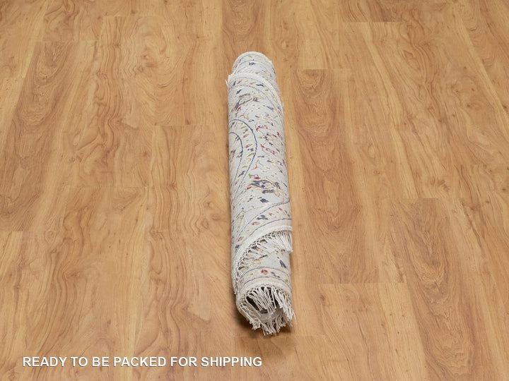 4'2" x 4'2" New Hand Knotted Ivory Wool & Silk Round Oriental Rug - MOA10292135